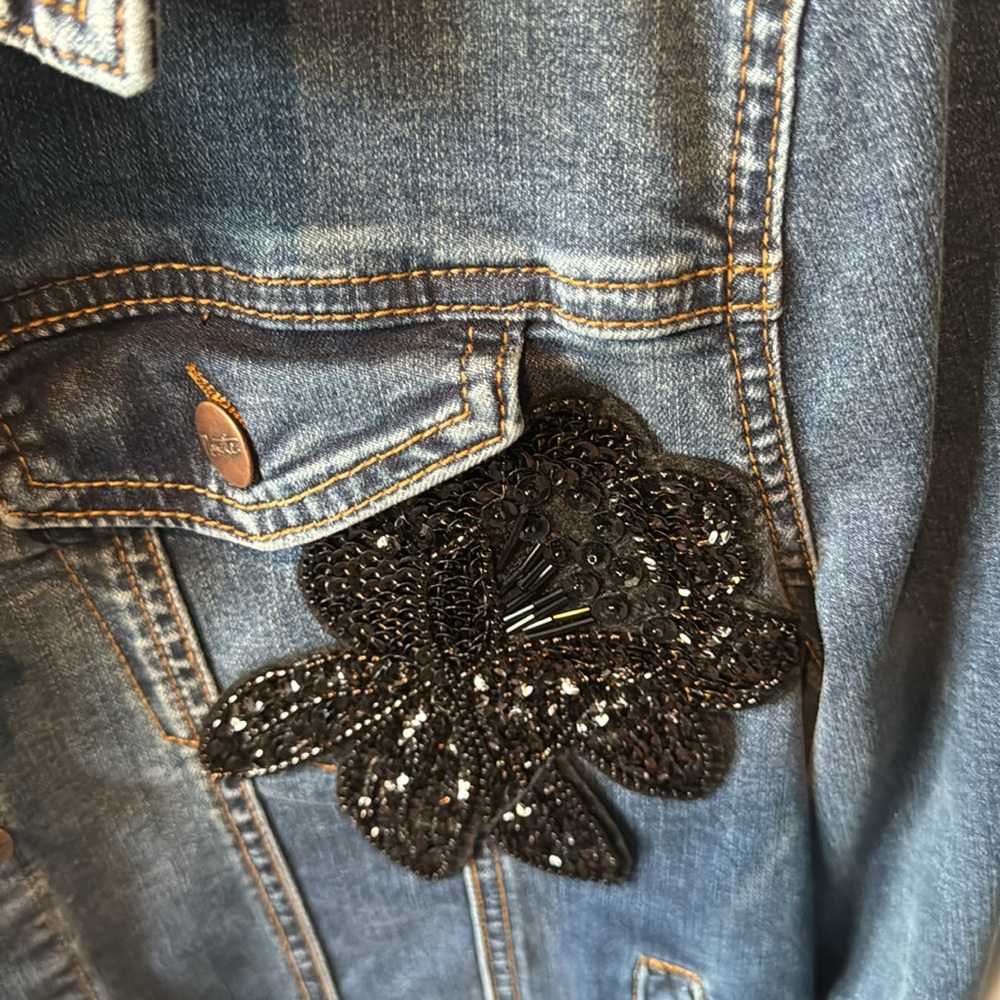 Nanette Lepore denim jacket. EUC. Size L. - Picture 4 of 5